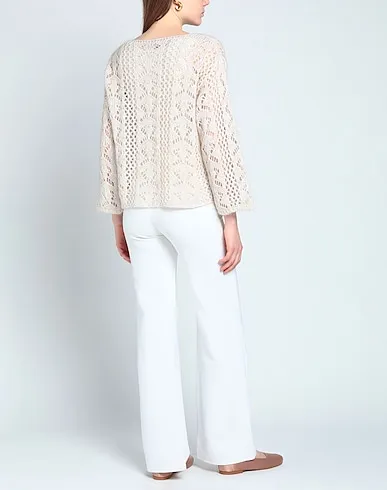 https://images.styletyx.com/images/beige-knitted-sweater-lfdl-932270326_3.webp