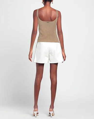 https://images.styletyx.com/images/beige-knitted-top-non-400311836_3.webp
