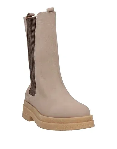 https://images.styletyx.com/images/beige-leather-ankle-boot-docksteps-873028376_2.webp