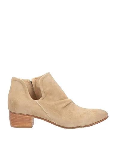 https://images.styletyx.com/images/beige-leather-ankle-boot-kobra-1004557083_1.webp