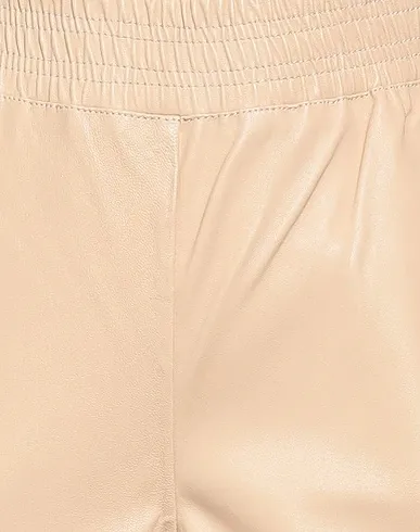 https://images.styletyx.com/images/beige-leather-casual-pants-goosecraft-1959104315_4.webp
