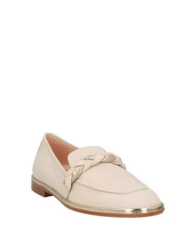 https://images.styletyx.com/images/beige-leather-loafers-marian-3317235_2.webp