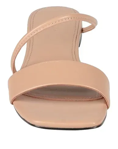 https://images.styletyx.com/images/beige-leather-sandals-mara-mine-1005222221_4.webp