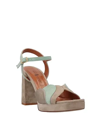 https://images.styletyx.com/images/beige-leather-sandals-silvia-rossini-13069061_2.webp