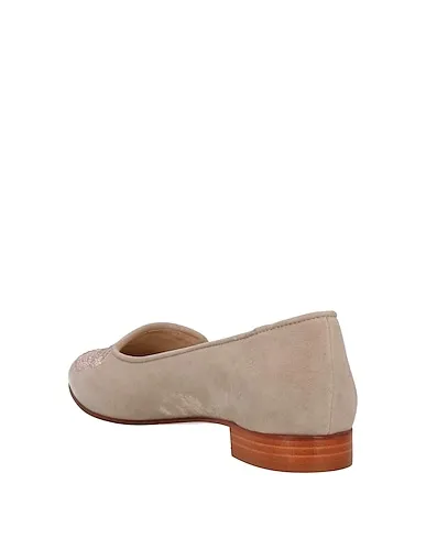 https://images.styletyx.com/images/beige-loafers-antonio-de-luca-16435262_3.webp