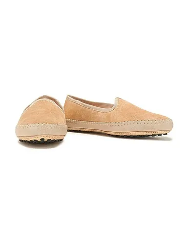 https://images.styletyx.com/images/beige-loafers-tod-s-1028744_4.webp