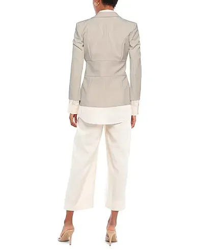 https://images.styletyx.com/images/beige-plain-weave-blazer-atos-lombardini-1631143_3.webp