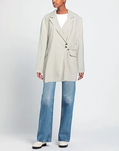 https://images.styletyx.com/images/beige-plain-weave-blazer-ganni-13310478_2.webp