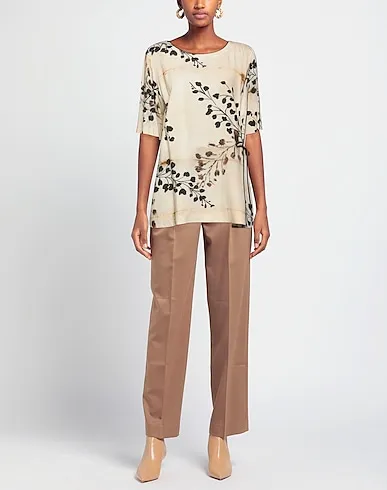 https://images.styletyx.com/images/beige-plain-weave-blouse-nene-3329962_2.webp