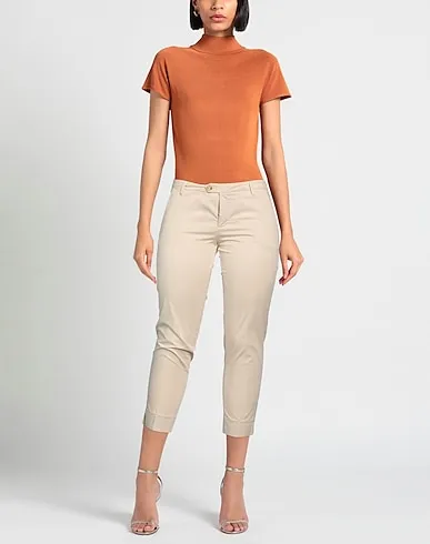 https://images.styletyx.com/images/beige-plain-weave-casual-pants-bonheur-1553681839_2.webp