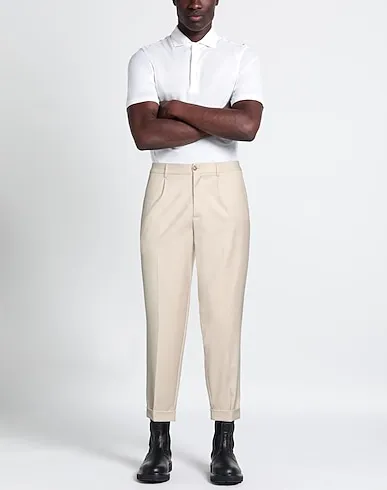 https://images.styletyx.com/images/beige-plain-weave-casual-pants-bonheur-729869204_2.webp