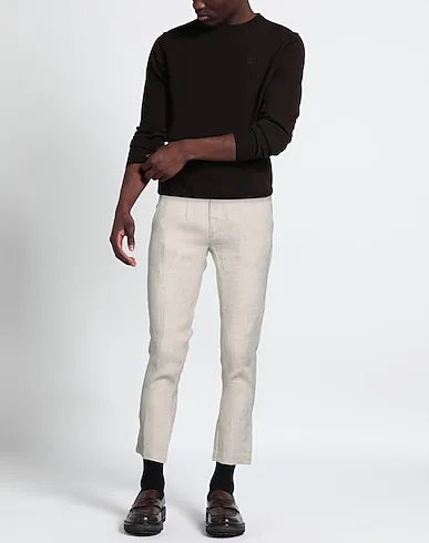 https://images.styletyx.com/images/beige-plain-weave-casual-pants-markup-13605092_2.webp