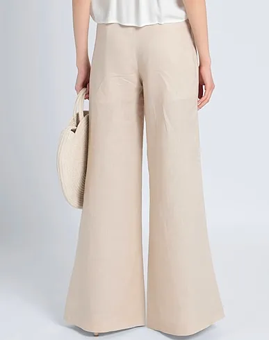 https://images.styletyx.com/images/beige-plain-weave-casual-pants-nineminutes-823792177_3.webp