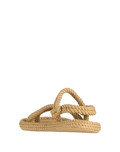 https://images.styletyx.com/images/beige-plain-weave-espadrilles-bohonomad-470508566_3.webp