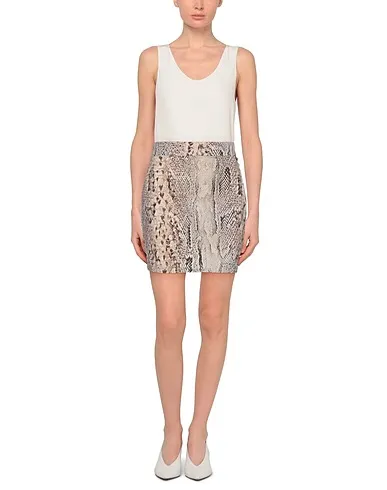 https://images.styletyx.com/images/beige-plain-weave-mini-skirt-blugirl-blumarine-214058_2.webp
