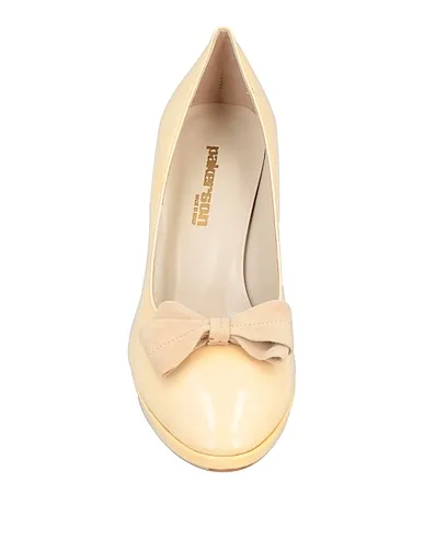 https://images.styletyx.com/images/beige-pump-pakerson-1254680_4.webp