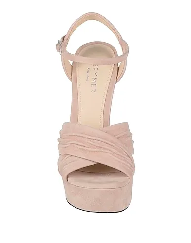 https://images.styletyx.com/images/beige-sandals-grey-mer-1144686_4.webp