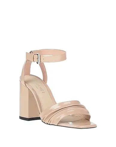 https://images.styletyx.com/images/beige-sandals-grey-mer-12932061_2.webp