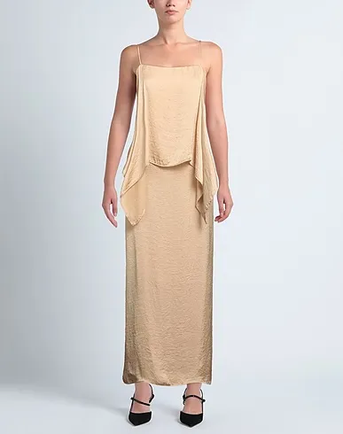 https://images.styletyx.com/images/beige-satin-long-dress-collection-privee-3199134_2.webp