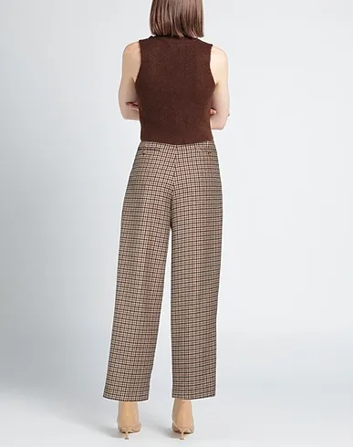 https://images.styletyx.com/images/beige-tweed-casual-pants-laurence-bras-1704010703_3.webp