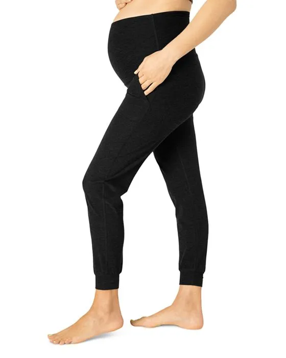 https://images.styletyx.com/images/beyond-yoga-space-dyed-maternity-joggers-beyond-yoga-2180087_4.webp