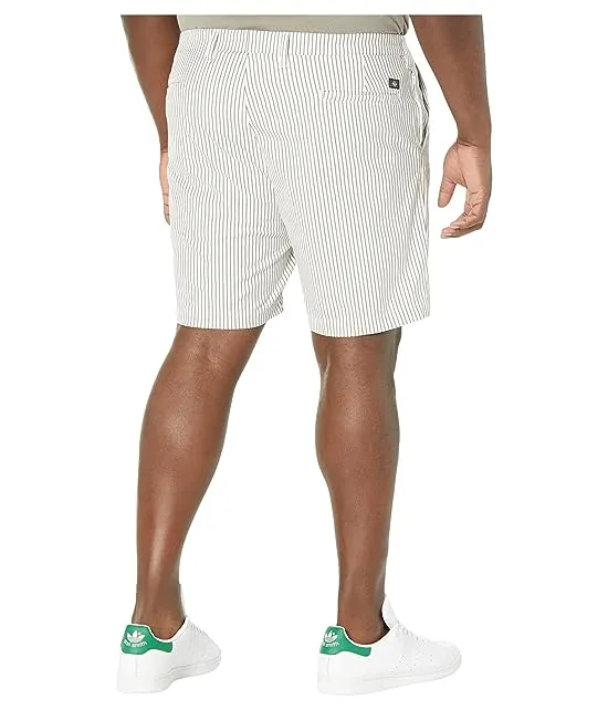 https://images.styletyx.com/images/big-tall-ultimate-straight-fit-supreme-flex-shorts-dockers-309465062_2.webp