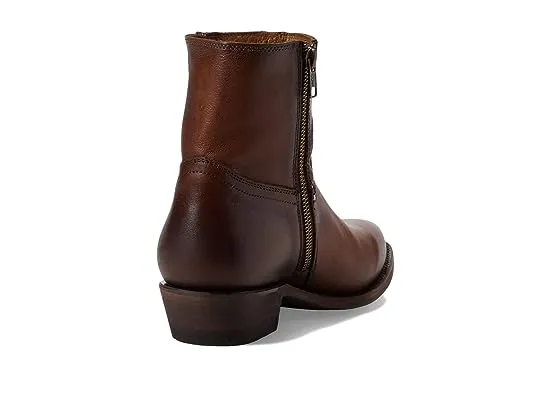 https://images.styletyx.com/images/billy-inside-zip-bootie-frye-13055854_5.webp