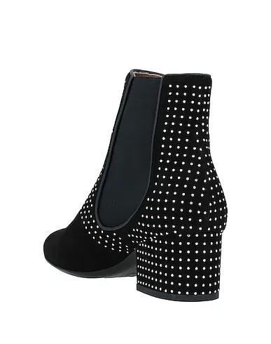 https://images.styletyx.com/images/black-ankle-boot-laurence-dacade-1003605650_3.webp