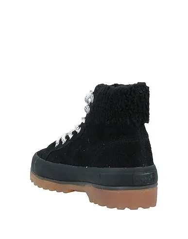 https://images.styletyx.com/images/black-ankle-boot-superga-862088_3.webp
