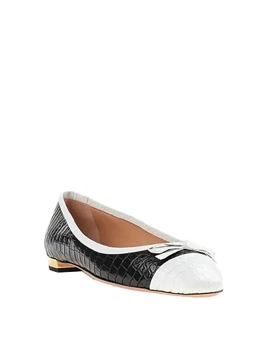 https://images.styletyx.com/images/black-ballet-flats-pierre-hardy-1405780_2.webp