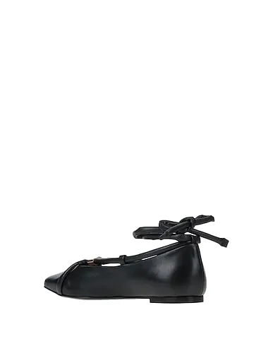 https://images.styletyx.com/images/black-ballet-flats-strategia-13051857_3.webp