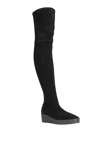 https://images.styletyx.com/images/black-boots-clergerie-13081475_2.webp