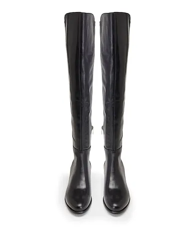 https://images.styletyx.com/images/black-boots-leather-over-the-knee-boots-leonardo-principi-2391048_2.webp