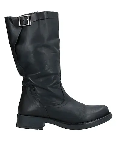 https://images.styletyx.com/images/black-boots-pregunta-1387773_1.webp