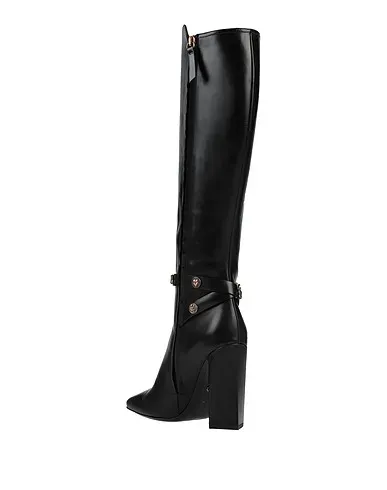 https://images.styletyx.com/images/black-boots-roberto-cavalli-3260310_3.webp