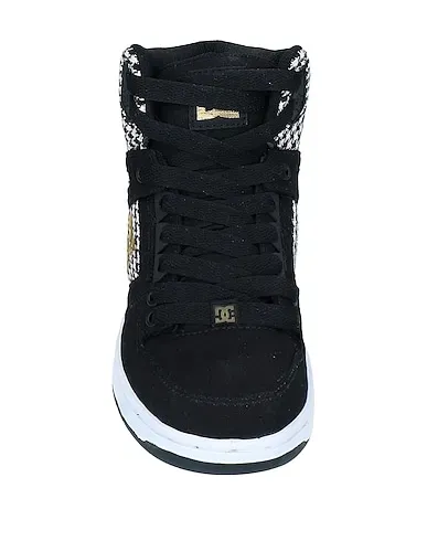 https://images.styletyx.com/images/black-canvas-sneakers-dc-417171_4.webp