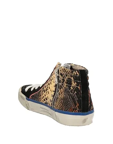 https://images.styletyx.com/images/black-canvas-sneakers-serafini-sport-711067673_3.webp