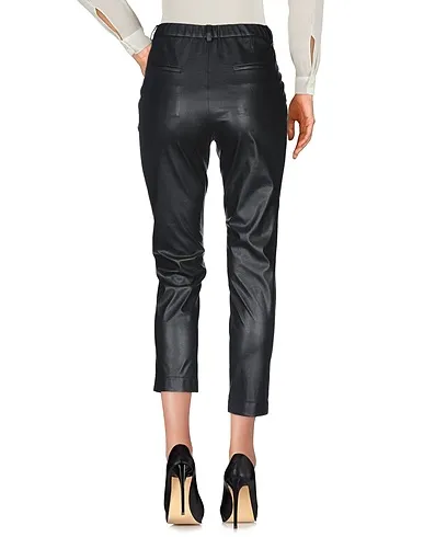 https://images.styletyx.com/images/black-casual-pants-slowear-12995396_3.webp