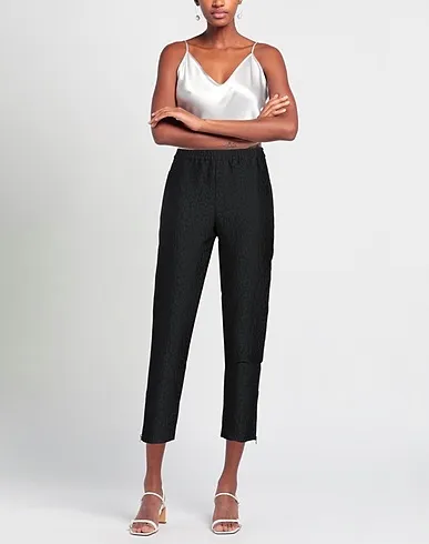 https://images.styletyx.com/images/black-cool-wool-casual-pants-stella-mccartney-13310387_2.webp