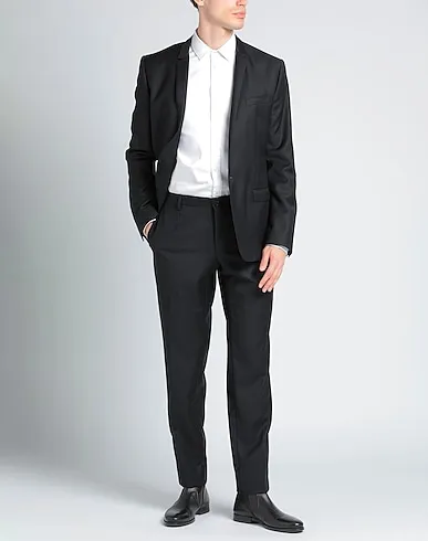 https://images.styletyx.com/images/black-cool-wool-suits-dolce-gabbana-1350415959_2.webp