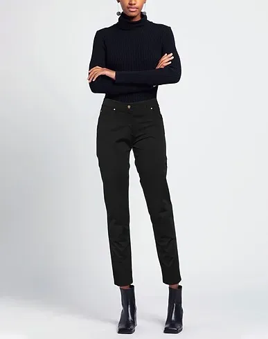 https://images.styletyx.com/images/black-cotton-twill-casual-pants-22-maggio-by-maria-grazia-severi-12952520_2.webp