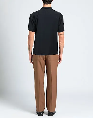 https://images.styletyx.com/images/black-cotton-twill-solid-color-shirt-han-kjobenhavn-3210543_3.webp