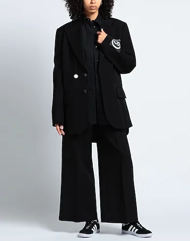 https://images.styletyx.com/images/black-crepe-blazer-maison-margiela-932313700_3.webp