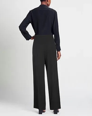 https://images.styletyx.com/images/black-crepe-casual-pants-les-copains-1961485610_3.webp