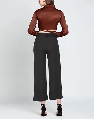 https://images.styletyx.com/images/black-crepe-casual-pants-white-wise-3258041_3.webp