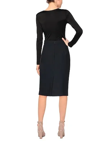 https://images.styletyx.com/images/black-crepe-midi-skirt-alexander-mcqueen-1736177518_3.webp