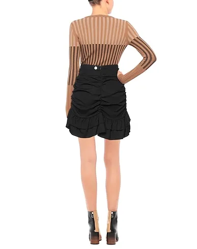 https://images.styletyx.com/images/black-crepe-mini-skirt-berna-1480693925_3.webp