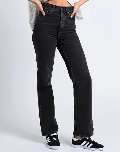https://images.styletyx.com/images/black-denim-denim-pants-topshop-13318908_4.webp