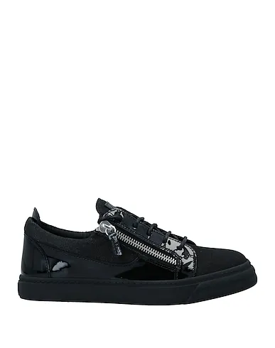 https://images.styletyx.com/images/black-denim-sneakers-giuseppe-zanotti-13089367_1.webp