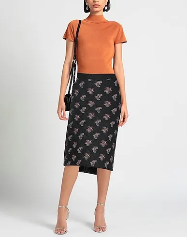 https://images.styletyx.com/images/black-flannel-midi-skirt-hache-2437964_2.webp